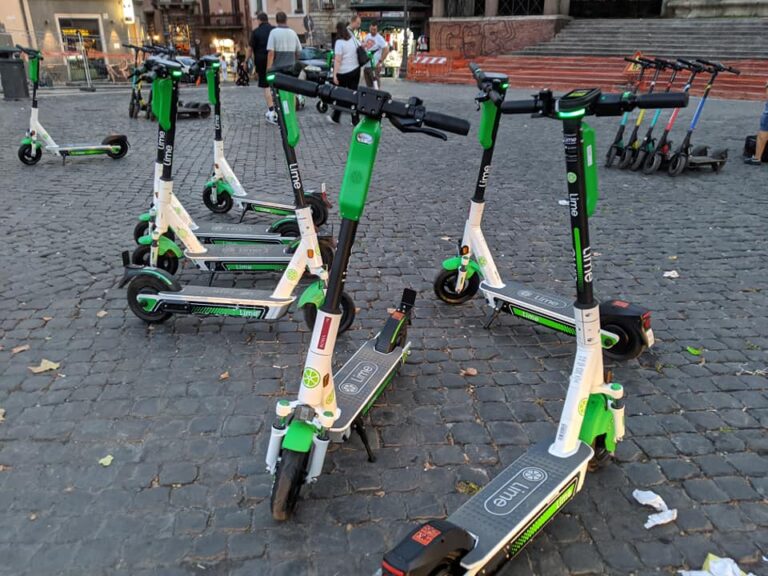 Scopri di più sull'articolo Situazione a Piazza Trilussa ora. Una delle piazze più rappresentative di…