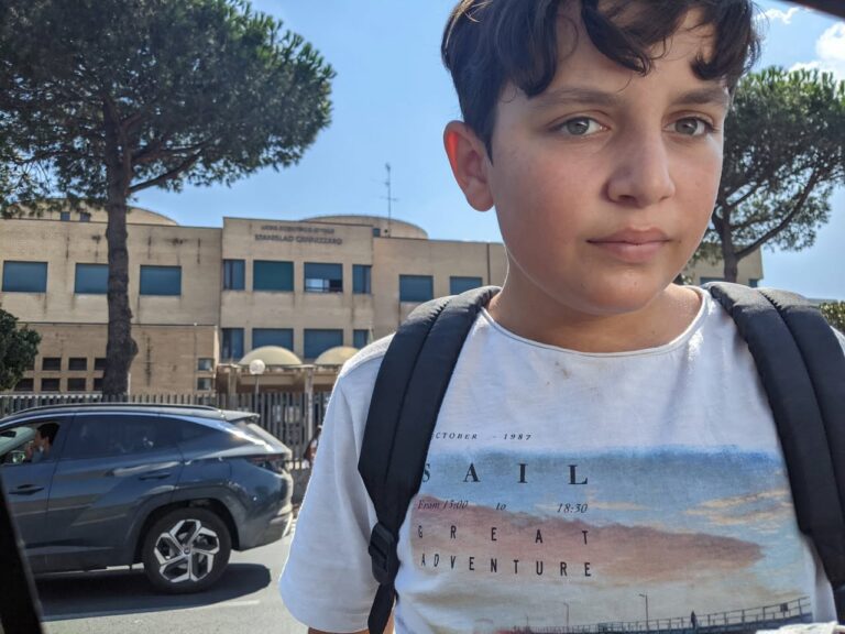 Scopri di più sull'articolo Il primo colpo al cuore me lo diede all’inizio della scuola elementare. Lo…