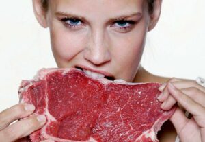 Scopri di più sull'articolo La sitofilia è una forma di feticismo legata al cibo in cui viene raggiunta…