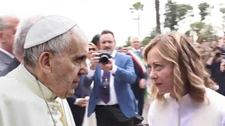 Scopri di più sull'articolo Comunque io in una ipotetica finale spero tanto di vedere il Papa contro la…
