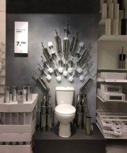 Scopri di più sull'articolo Il trono di spazzole…
