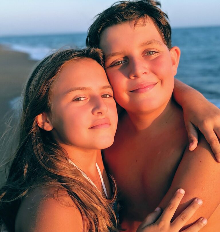 Scopri di più sull'articolo Mi scoppia il cuore d’amore. Tracima di orgoglio…