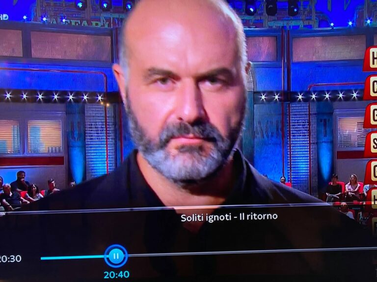 Scopri di più sull'articolo A sorpresa sono in replica su RAI 1 adesso. I Soliti Ignoti…