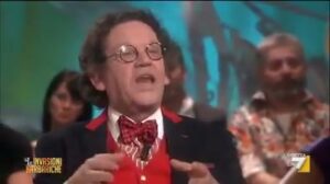 Scopri di più sull'articolo Philippe Daverio esprime il suo pensiero su Salvini già 5 anni fa. Avrei sempre…