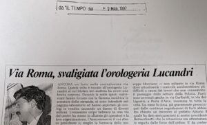 Scopri di più sull'articolo Via Roma, svaligiata l’orologeria Lucandri (Il Tempo)