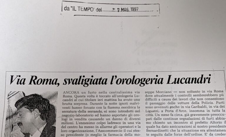 Scopri di più sull'articolo Via Roma, svaligiata l’orologeria Lucandri (Il Tempo)