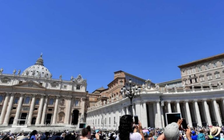 Scopri di più sull'articolo http://tg24.sky.it/mondo/2017/07/08/vaticano-ostia-senza-glutine-non-valida.html…