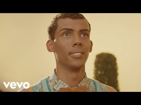Scopri di più sull'articolo Stromae, cantante belga di padre africano e madre belga, ha scritto una canzone…